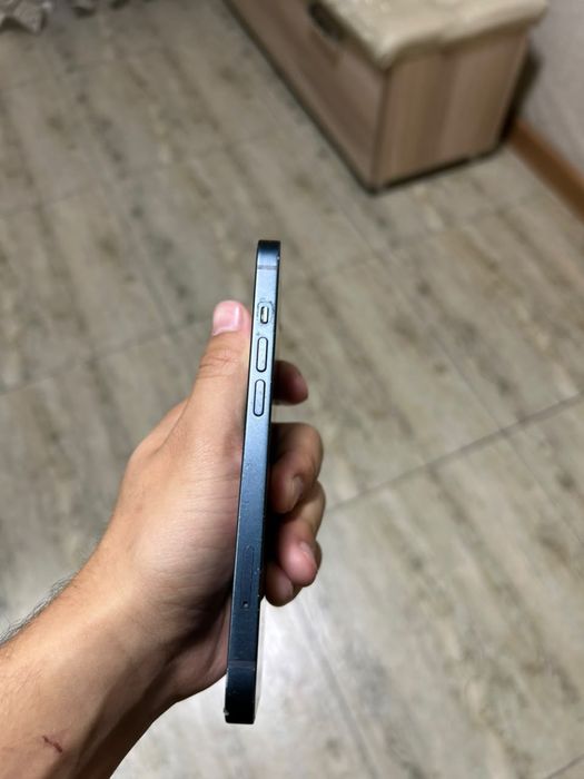 iPhone 13 на 256 ГБ айфон 13