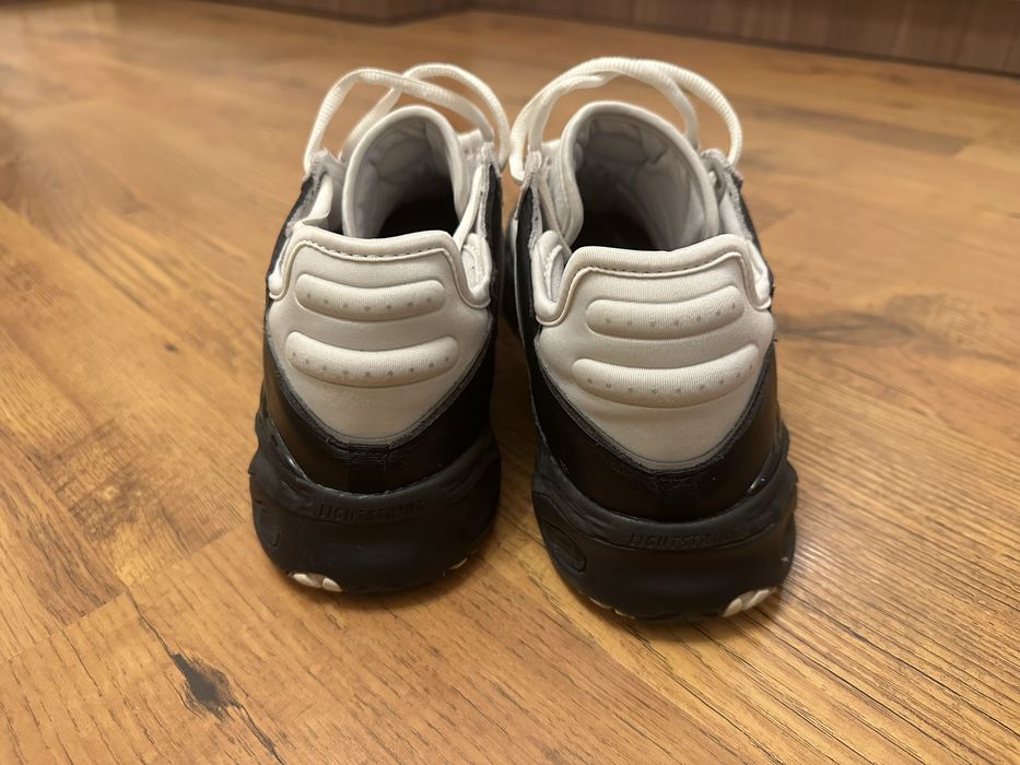 Маратонки Adidas