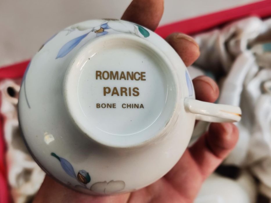 Нов порцеланов сервиз чаши за кафе