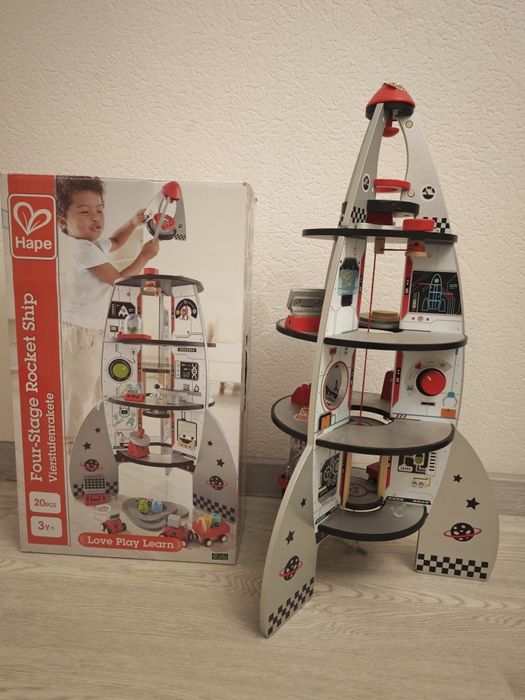 Детская игрушка ракета Hape