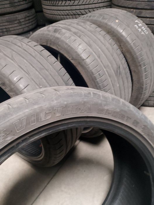 Летни гуми 235/40 R19