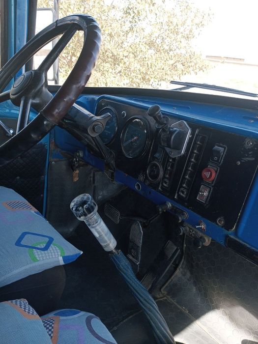 Zil sotiladi 100 milyon