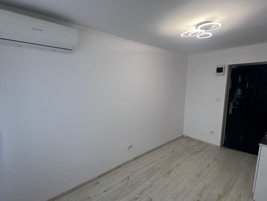 PF camera de cămin 2/4 renovată!
