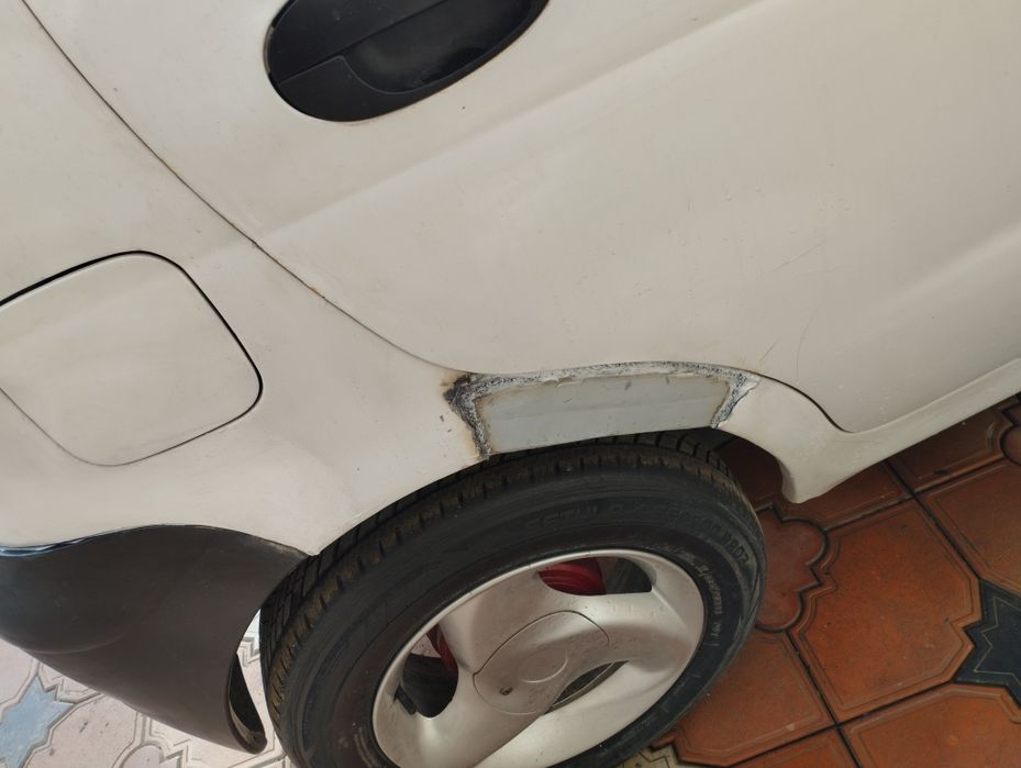 Matiz sotiladi naxt va vikup