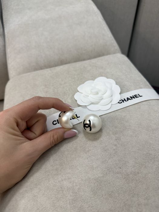 Серьги Шанель с упаковкой