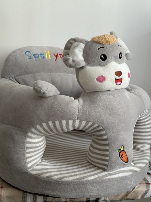 Продам сидушка для детей