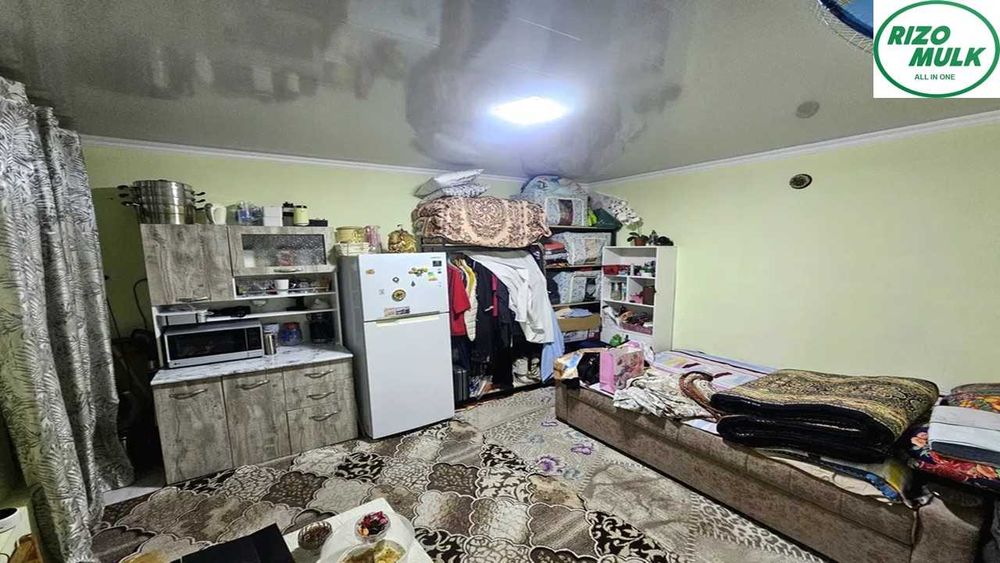 Шайхонтохур Обиназир махалласида шинамгина ховли сотилади. NR494/2