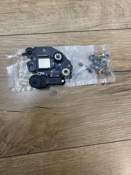 Releu alternator Valeo