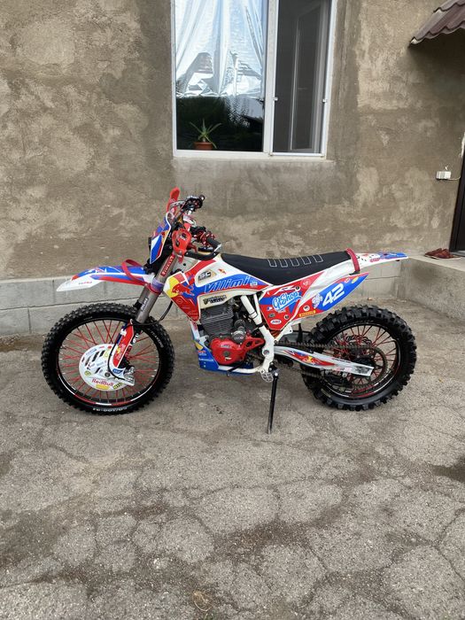 Эндуро Кросс Мотоцикл 250кубов  Горный