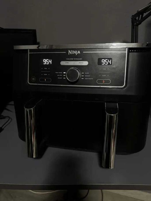 Ninja Foodi Max Dual Zone Air Fryer AF400EU 9.5L