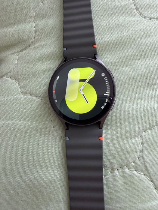 Часы Samsung Watch 7