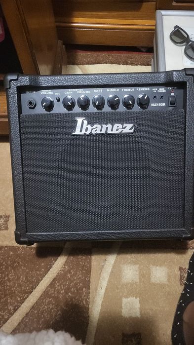 Amplificator chitara Ibanez IBZ15G + pedala Ultra Metal AUM-1