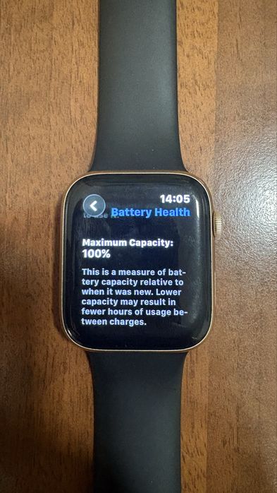 Apple Watch Series 6 – 100% батерия, ТОП състояние, СПЕШНО