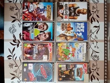 Lot 8 jocuri PSP portabil