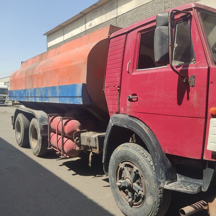 Kamaz sisterna maslavoz