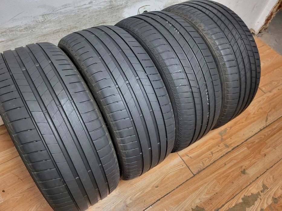 245/45/19 Bridgestone / летни гуми