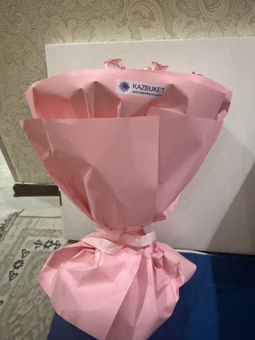 Красивый цветок.