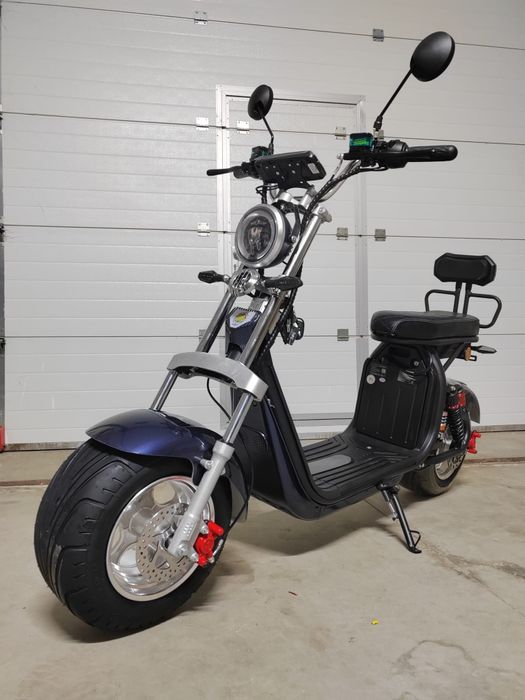 Scuter electric nou ElectricCity