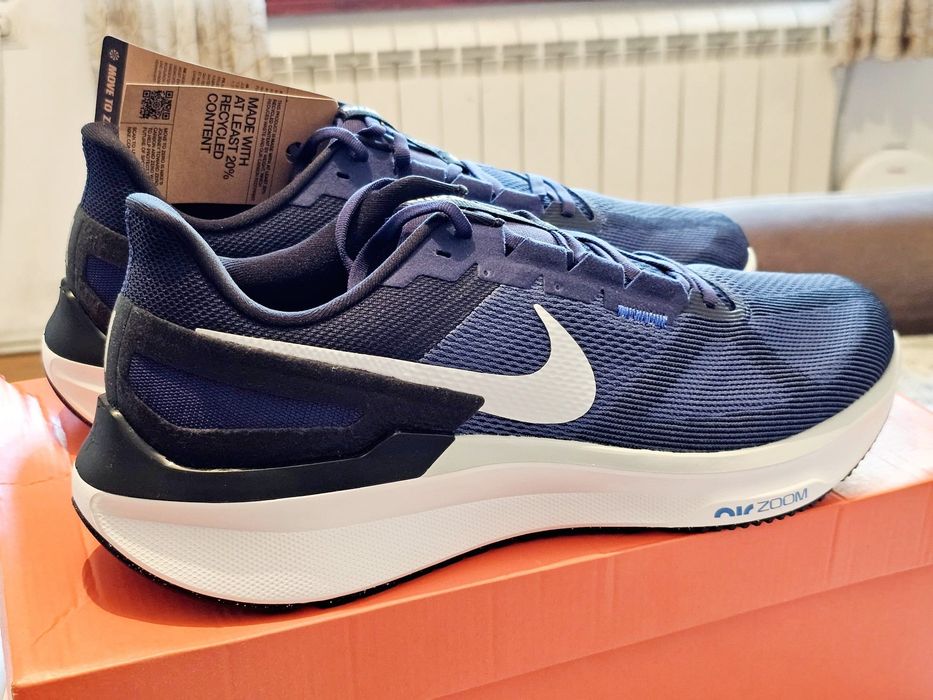 Чисто нови !  Мъжки маратонки Nike Air Zoom Structure 25 – Номер 49.5 !