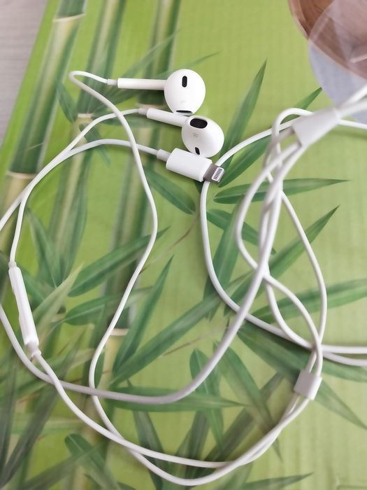 Наушники оригинал на айфон, переходник на айфон