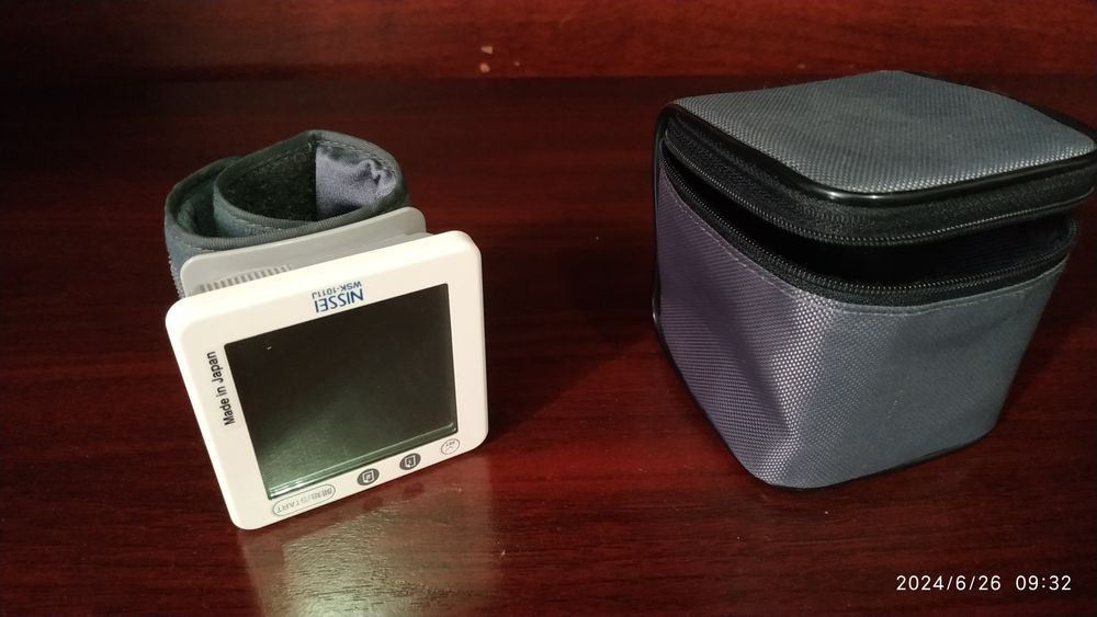 Тонометр сотилади Японский