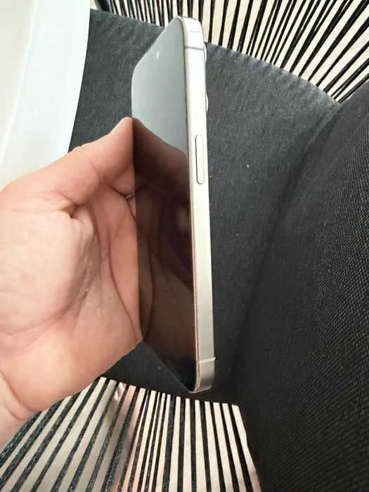 Apple iPhone 15 Pro, 128GB