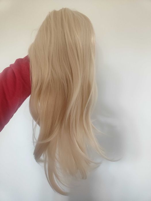 Нова руса перука с бретон за 22лв