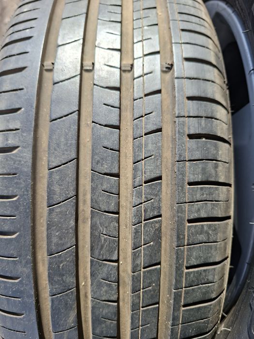 Продам шины 205/55/16 блазер