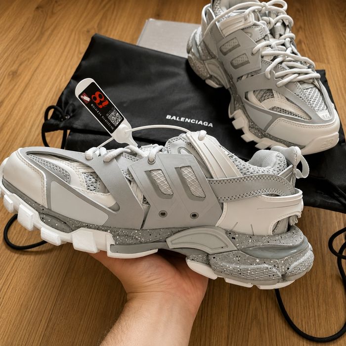 Balenciaga Track (40) FULLBOX| Livrare rapida cu verificare