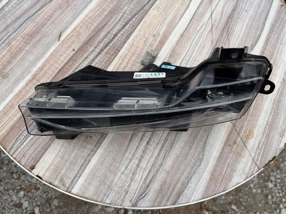 Халоген Tesla Model 3/Y