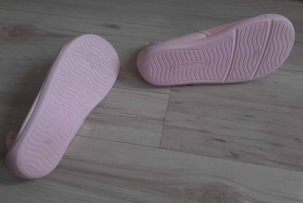 Вътрешни обувки DOMYOS на Декатлон, 2 бр за Момиче и Момче, номер 28