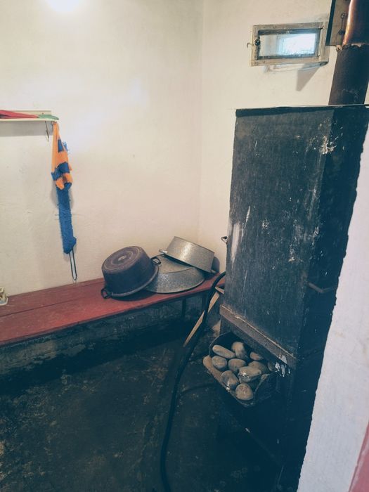 Продаётся дом в городе Шымкенте Абайский район.