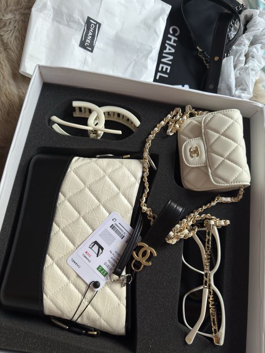 Две Chanel чанти