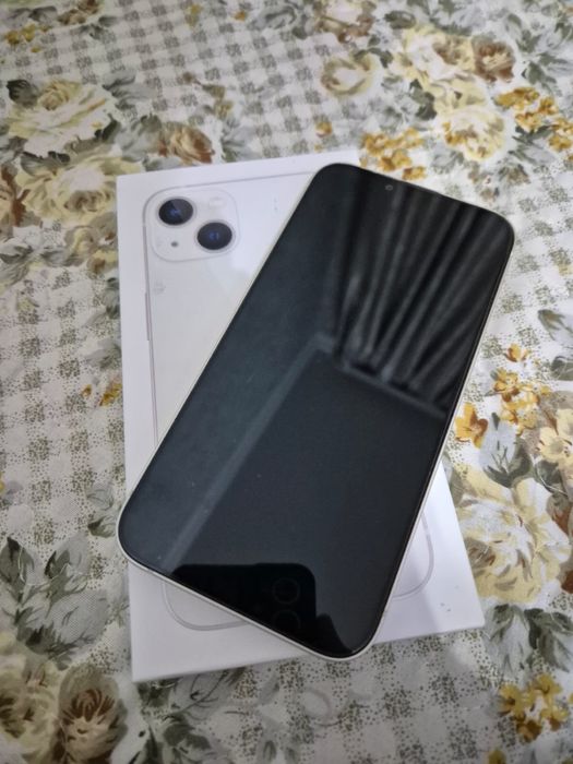 Айфон 13 сатылады