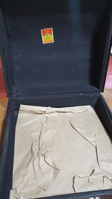 Akardion rasiski masla yengi ishlatilmagan yili 1980 saqlangan