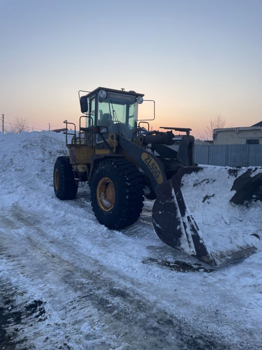 Продам погрузчик ZL50