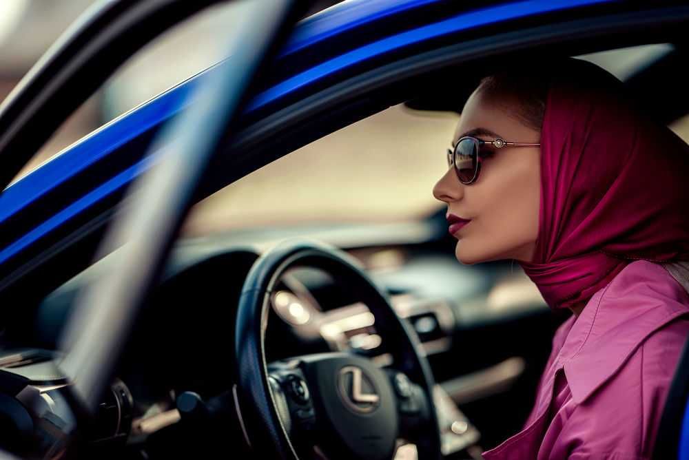 Женщина автоинструктор. Обучение на вашем авто. Аёлар учун инструктор