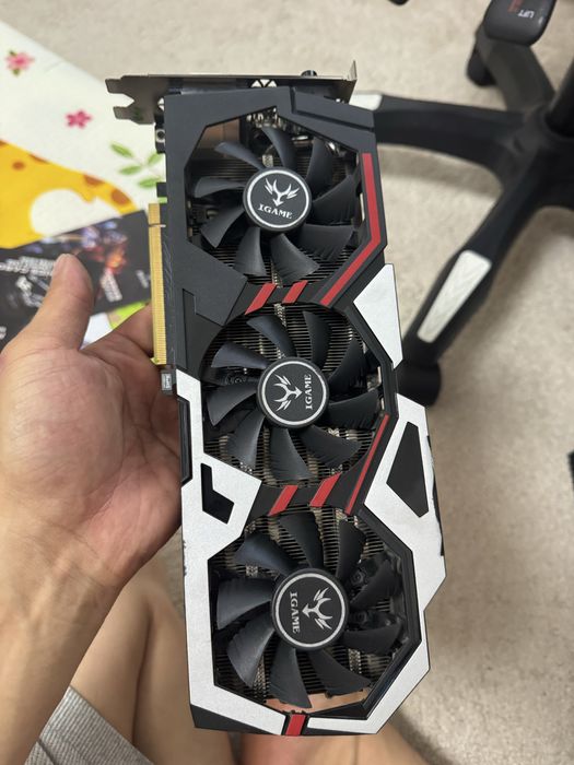 GeForce GTX1070 8GB  видеокарта