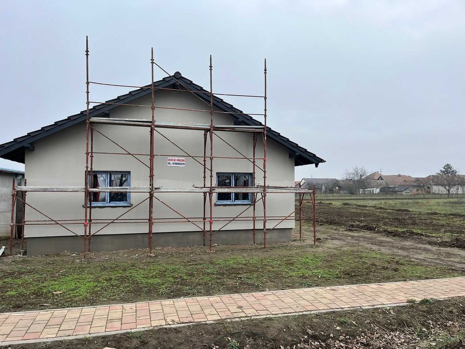 Casa noua  de vanzare in Sannicolau Mare
