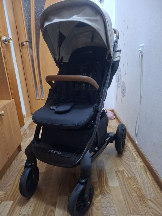 Продам коляску. В отличном состоянии.