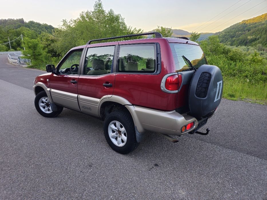 Nissan Terrano/4x4 /Climă