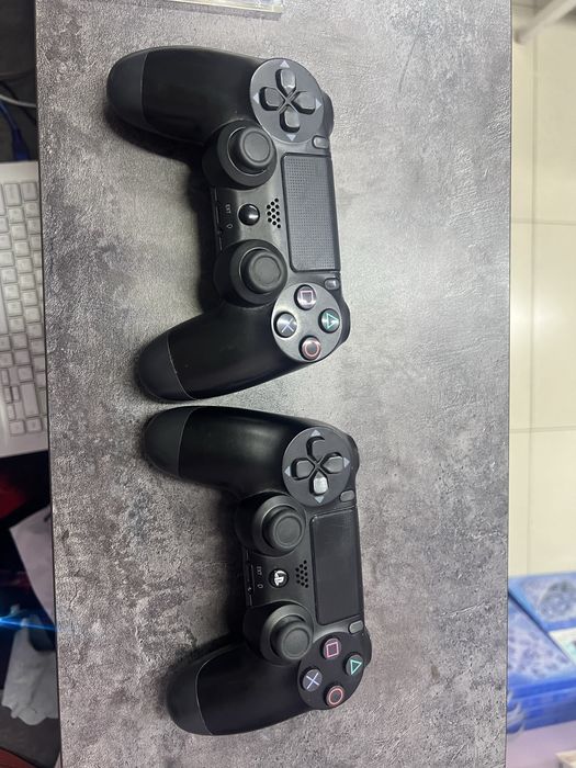 PlayStation 4 срочно продам PS4