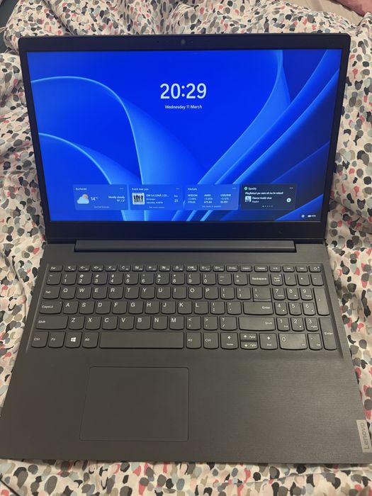 Lenovo V15 ADA laptop