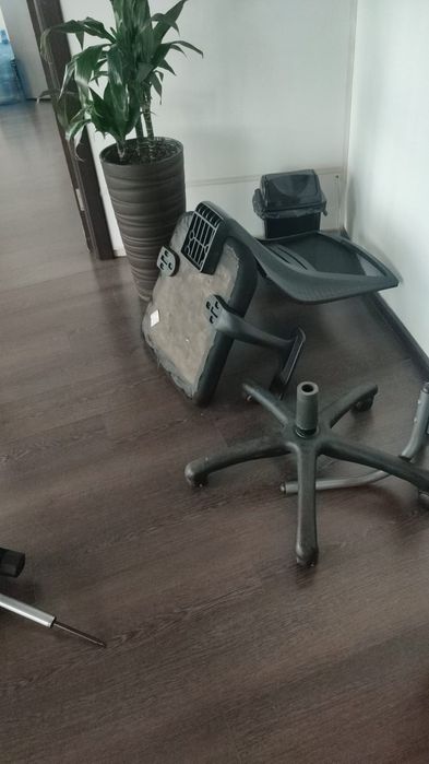 Ремонт офисных  кресел.