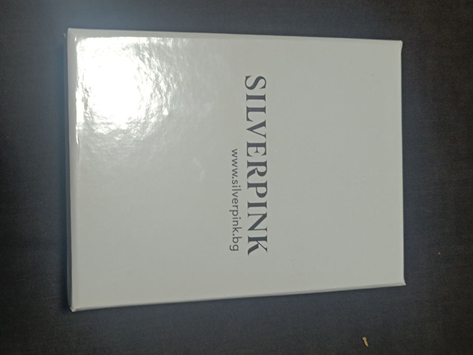 Продавам бижу обеци и гердан  на silverpink с послание