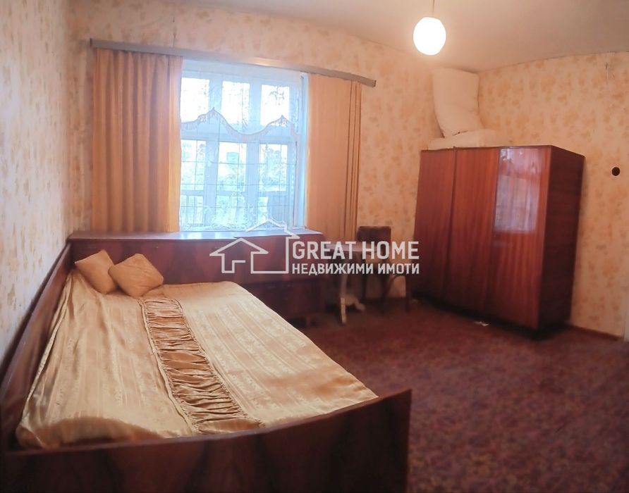 Едноетажна тухлена масивна къща – с. Лиляк !!!