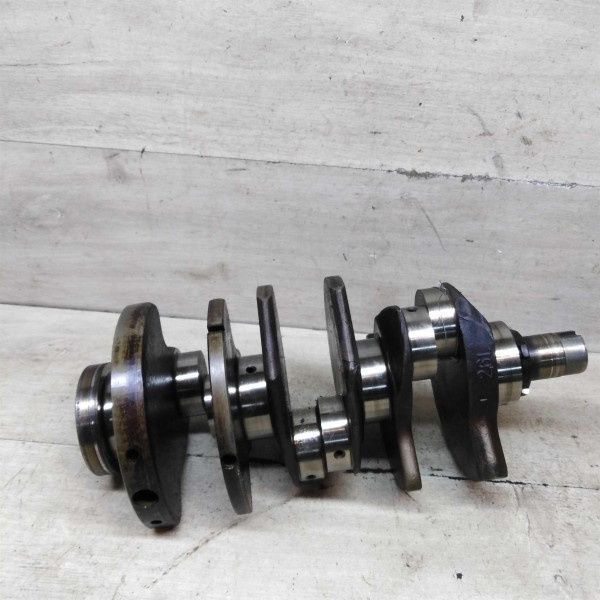 Продам коленвал Ауди 2.6