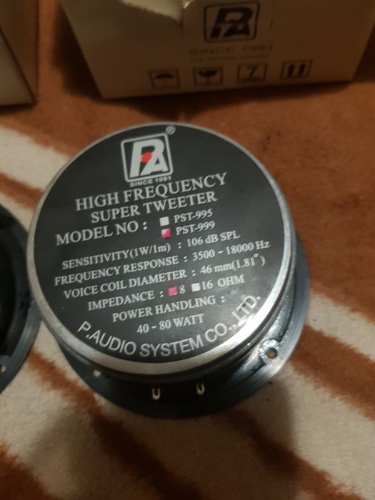 Vand o pereche de super twittere P audio pst-999