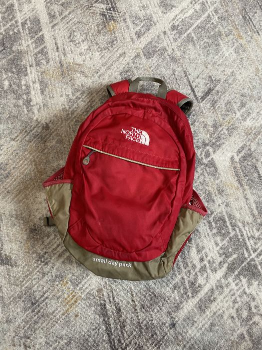 Продам рюкзак tnf оригинал