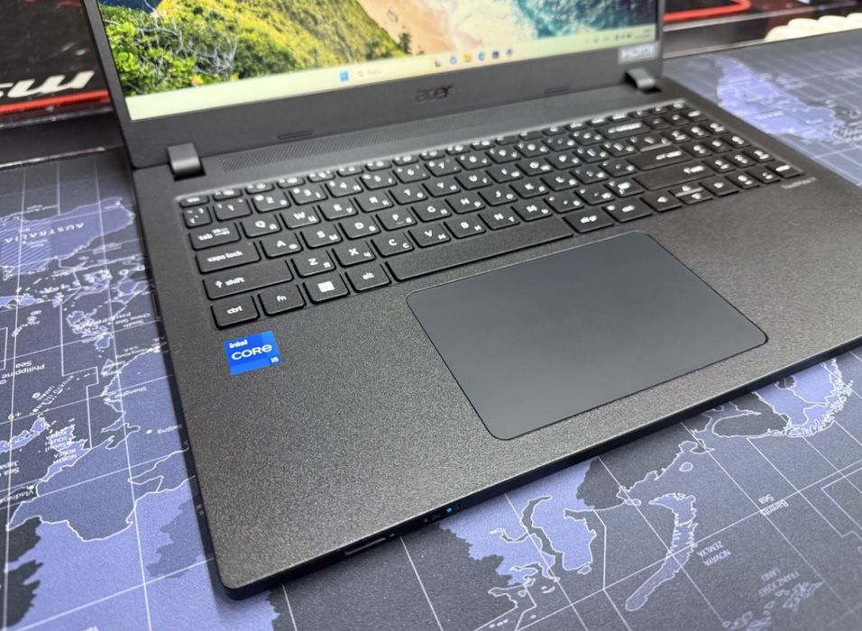 Ноутбук i-5 12 поколения